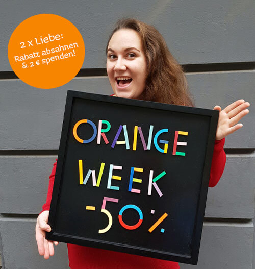 Orange Week statt Black Friday: 50 % Rabatt auf Bio-Kinderkleidung, Stoffwindeln und Babytragen