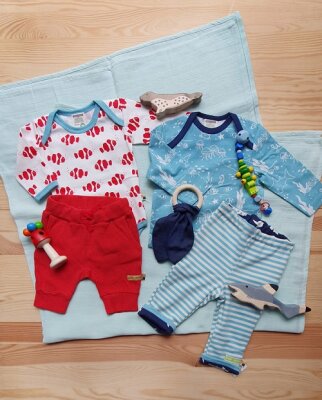 Kidsoutfits: Korallenriffe entdecken mit der neuen Kollektion von Loud + Proud - Loud and Proud Jacke, Overall + Co: Neue Prints!