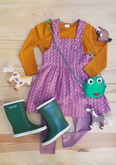 Blümchen Style seite vom Wendekleid