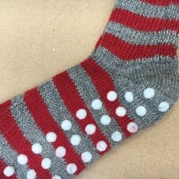 Stoppersocken Ringel Wolle grau-rot