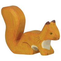 Holztiger Eichhörnchen stehend