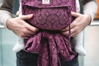 Limas Babytrage Plus Ginko Blackberry