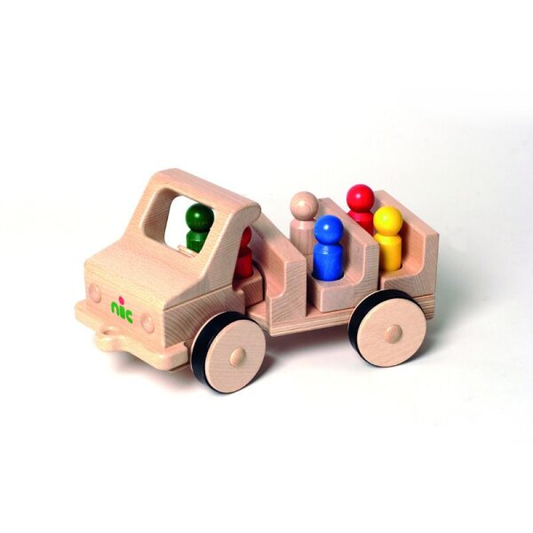 Auto Familienausflug mit 6 bunten Figuren