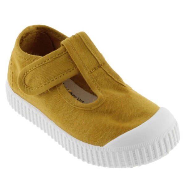 Offener Sneaker Curry