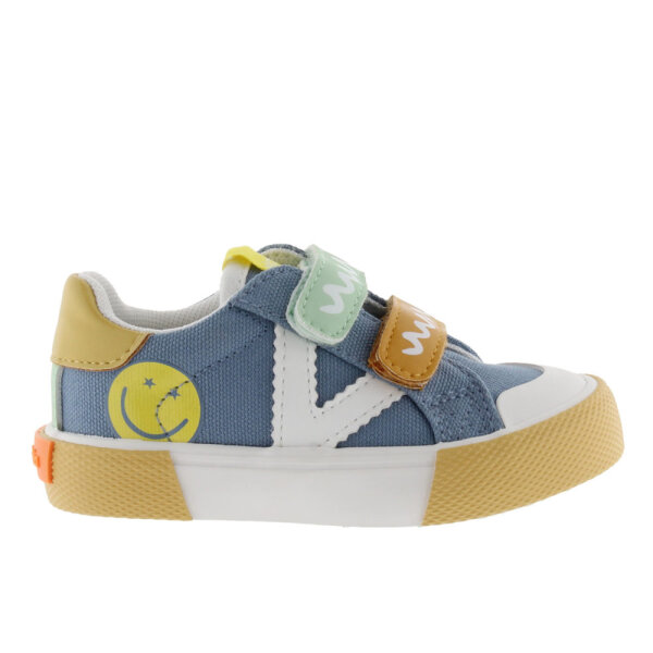 Tribu Sneaker Print