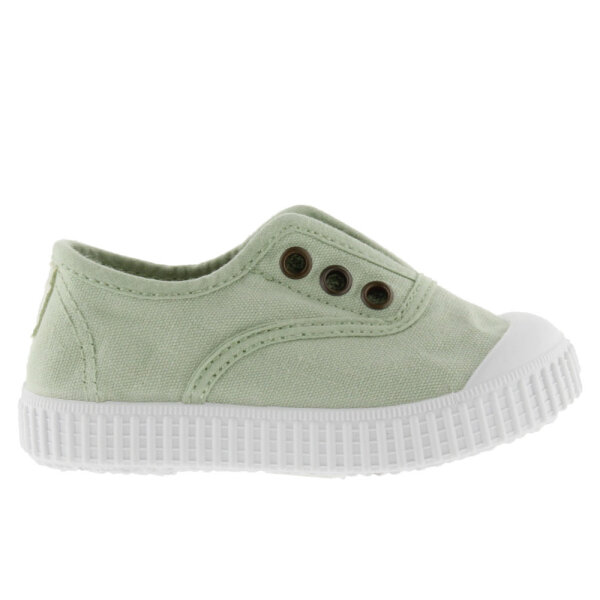 Slip-On Sneaker