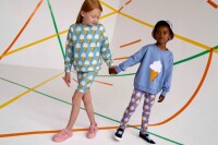 Pullover Ice Cream on Blue - 104/110