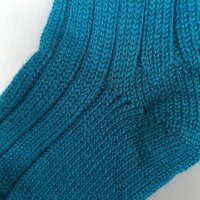 Wollsocke pflanzengef&auml;rbt indigo
