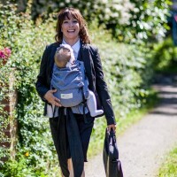Storchenwiege BabyCarrier schwarz-wei&szlig;